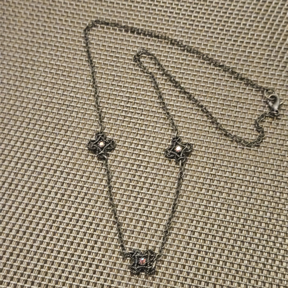 Vintage flower rhinestones choker necklace